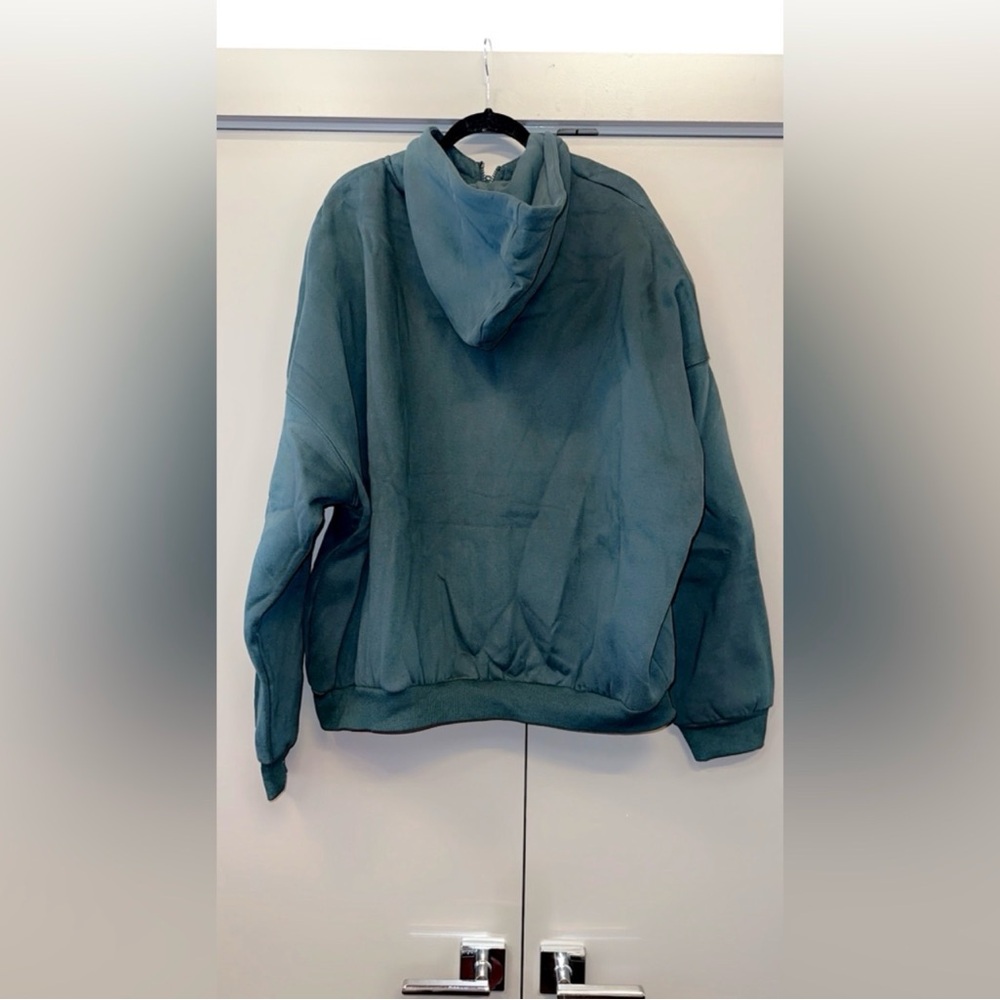 NWOT Comfrt Cloud Zip - Picture 4 of 4